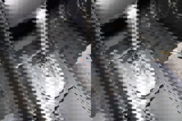 Used 2010 Honda Accord LX-S image 13