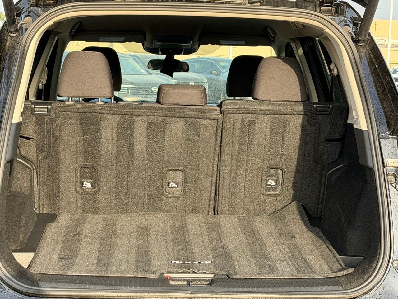Certified 2024 Nissan Rogue SV FWD image 39