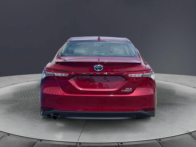 Used 2020 Toyota Camry XLE w/ Sunroof Package FWD image 4
