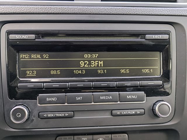 Used 2014 Volkswagen Jetta SE FWD image 18