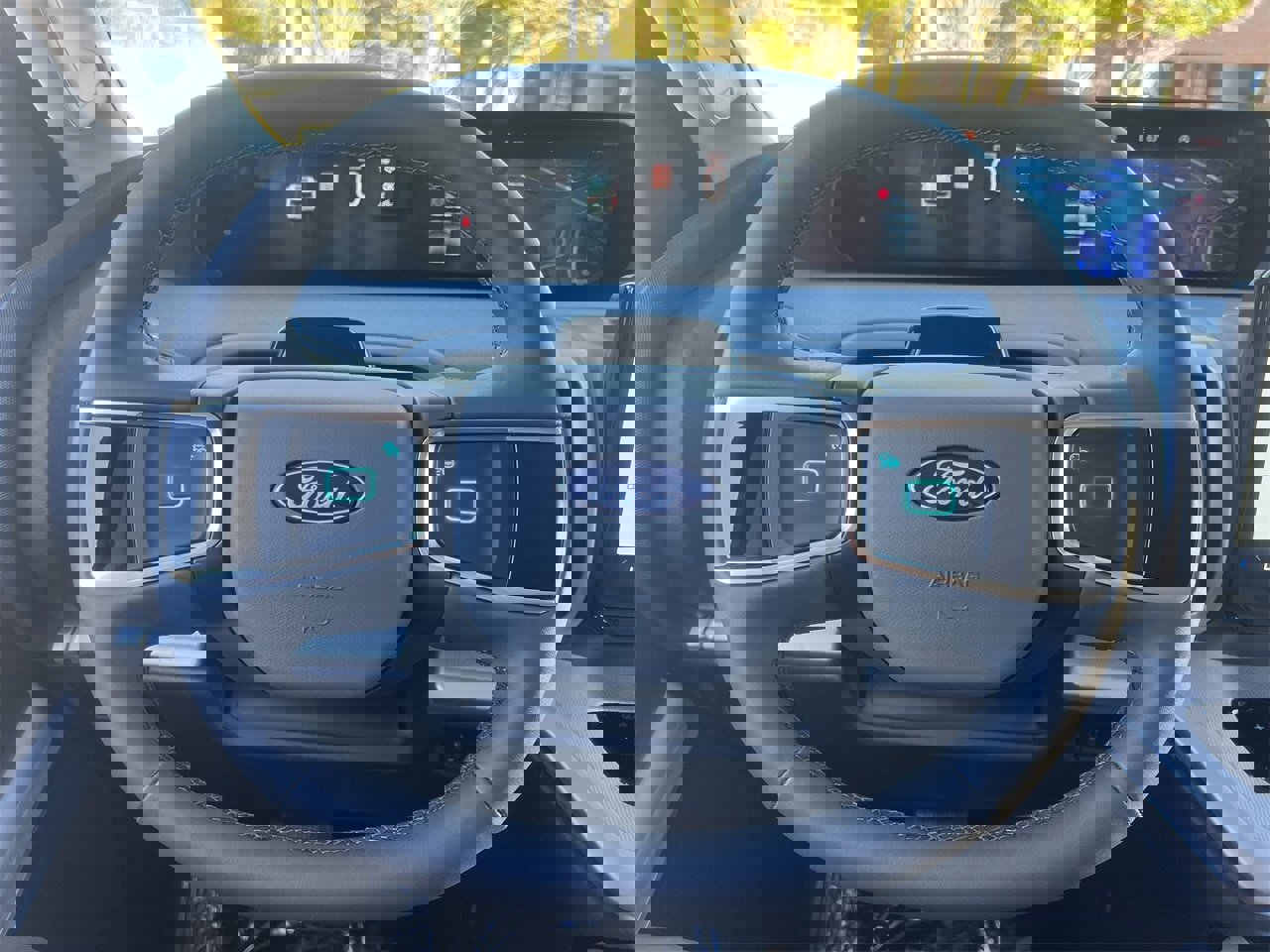 New 2026 Ford Expedition Active image 9