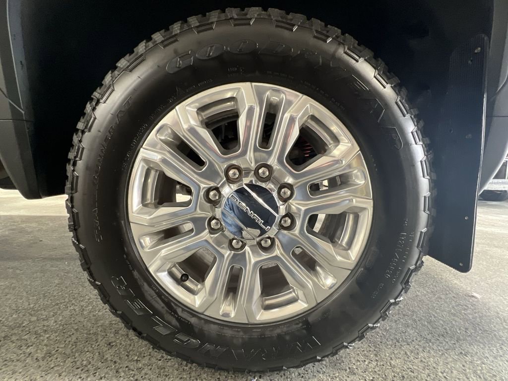 Certified 2023 GMC Sierra 3500 Denali w/ Denali Ultimate Package image 34