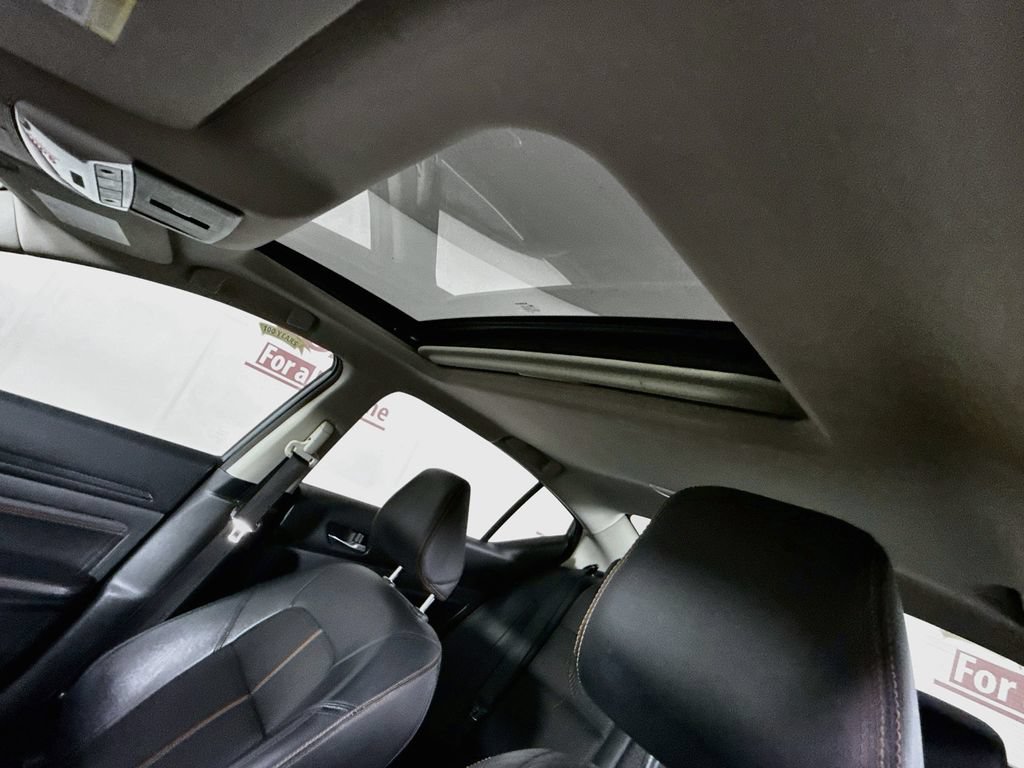 Used 2020 Nissan Altima 2.5 SR w/ Premium Package AWD/4WD image 10