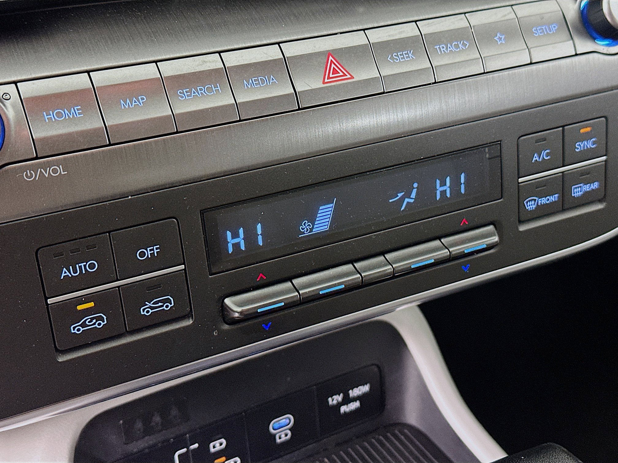 Used 2025 Hyundai Kona SEL FWD image 23