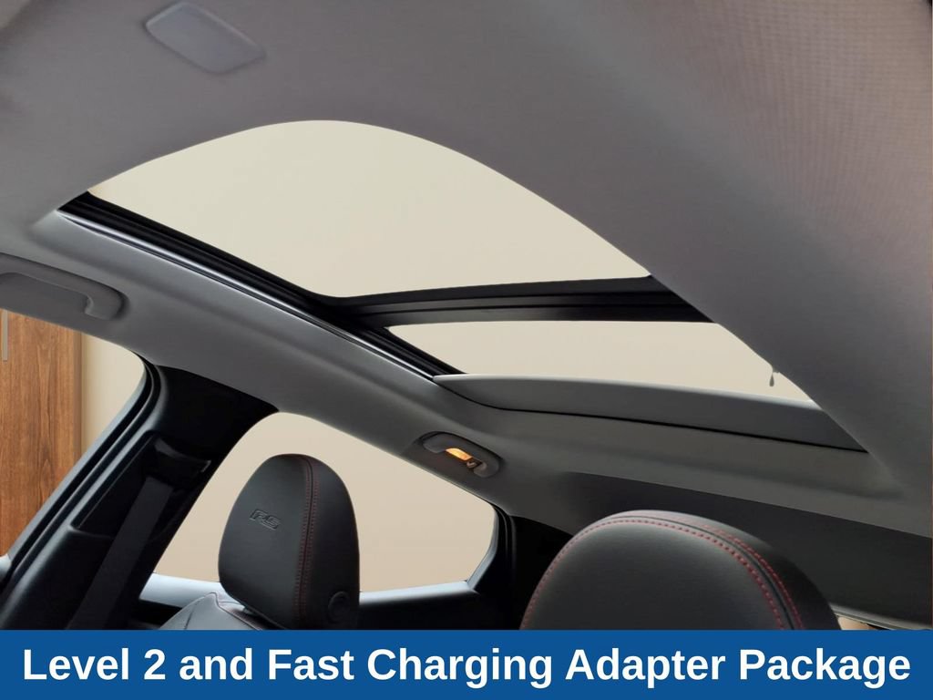 New 2027 Chevrolet Bolt RS w/ Technology Package FWD image 19