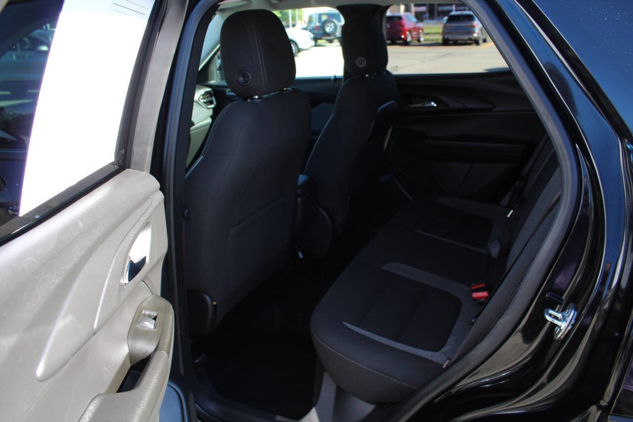 Used 2024 Chevrolet TrailBlazer LT w/ Convenience Package image 14