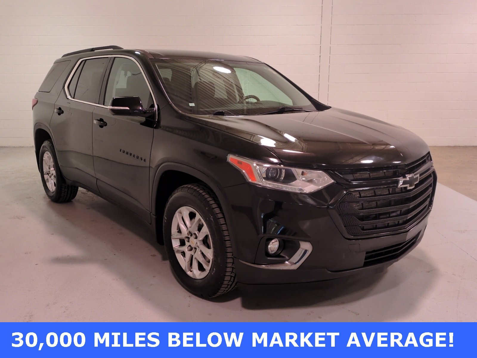 Used 2020 Chevrolet Traverse LT w/ LPO, Blackout Package