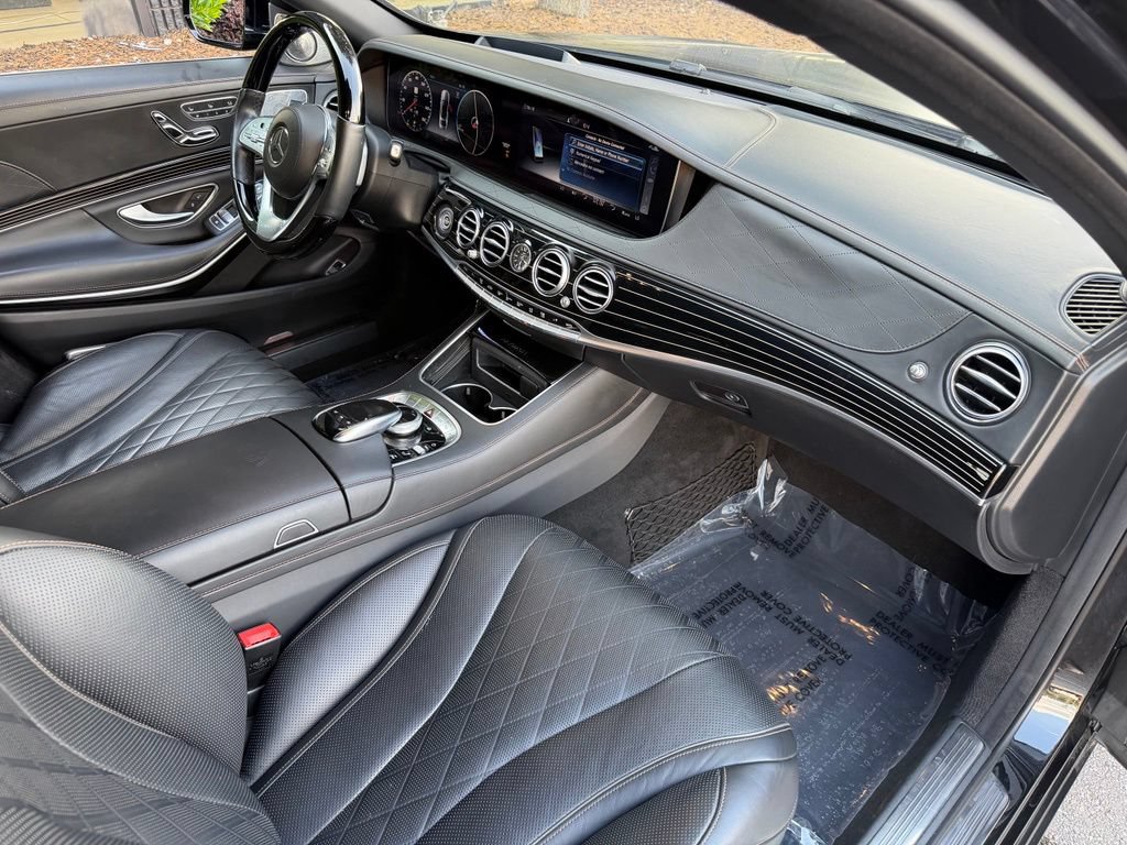 Used 2019 Mercedes-Benz Maybach S 650 image 32