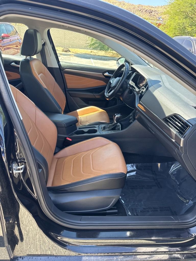 Used 2024 Volkswagen Jetta SEL FWD image 9