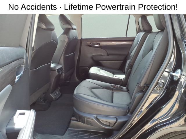Used 2022 Toyota Highlander Limited AWD/4WD image 23