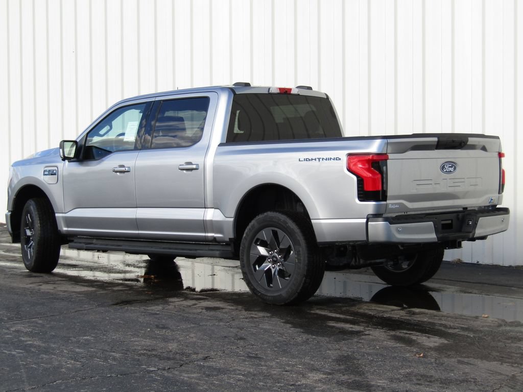 New 2025 Ford F150 Lightning Flash AWD/4WD image 10