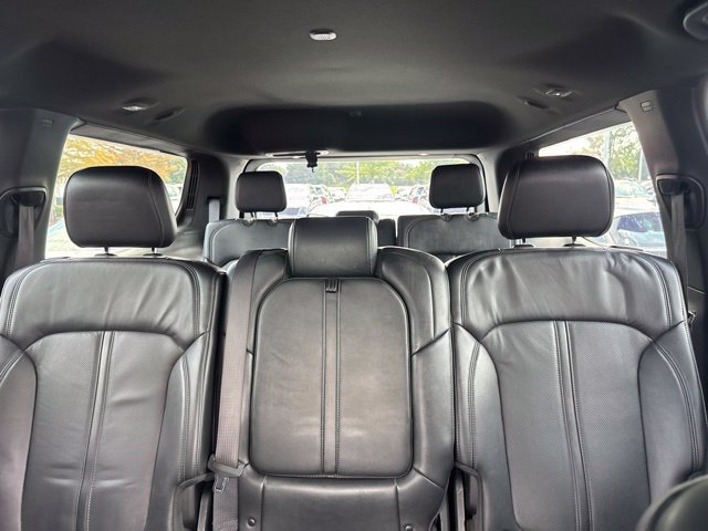 Used 2022 Jeep Wagoneer Series II w/ Rear Seat Video Group 1 RWD image 9
