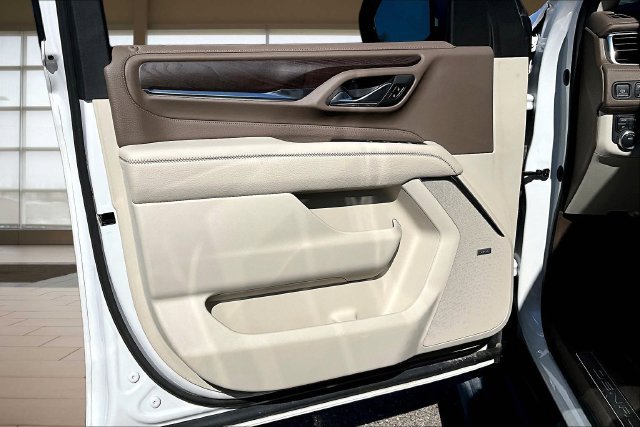 Used 2023 GMC Yukon Denali w/ LPO, Floor Liner Package AWD/4WD image 22