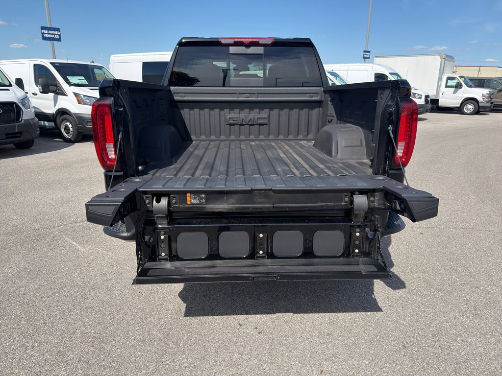 Used 2025 GMC Sierra 1500 Denali AWD/4WD image 22
