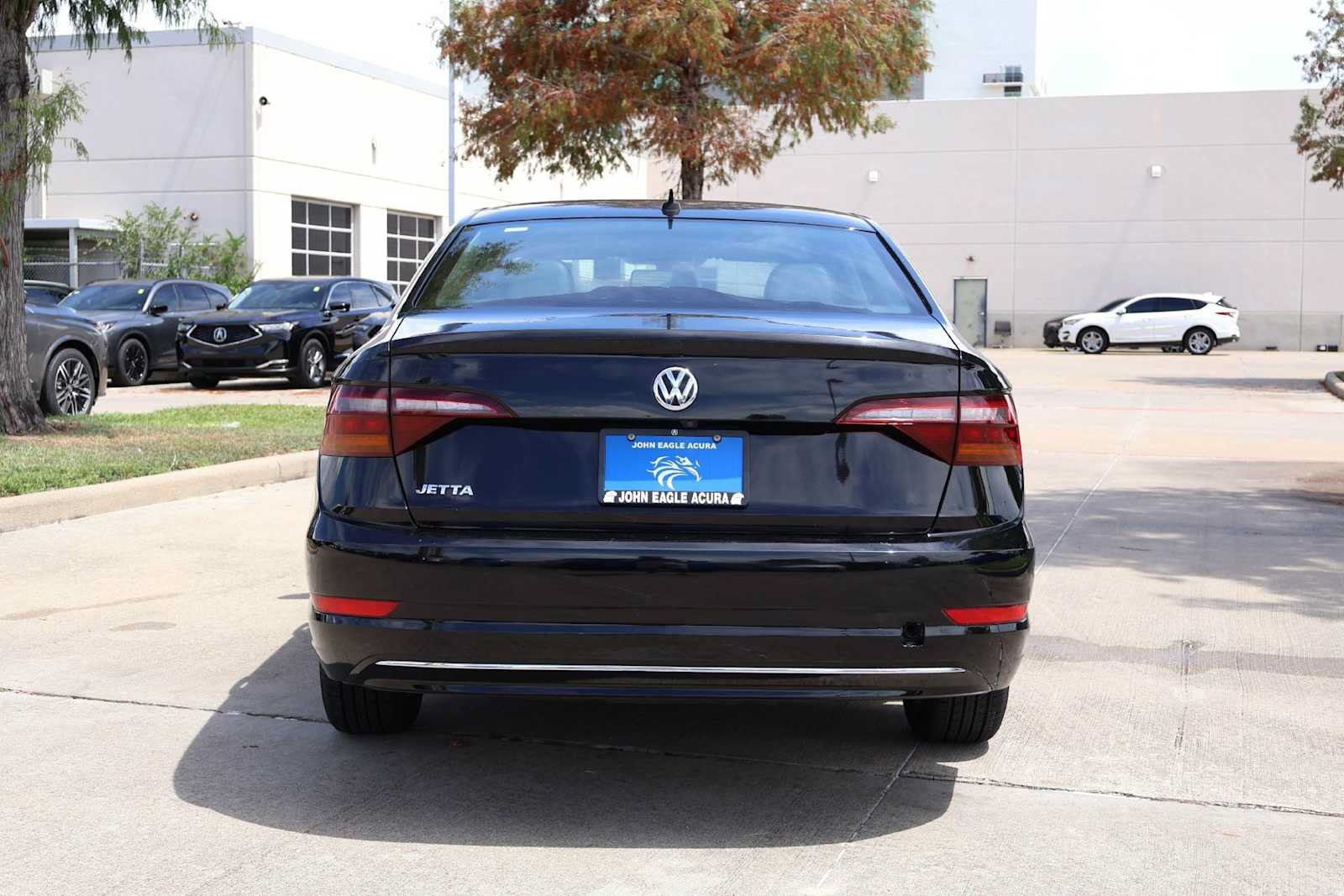 Used 2019 Volkswagen Jetta SE FWD image 5