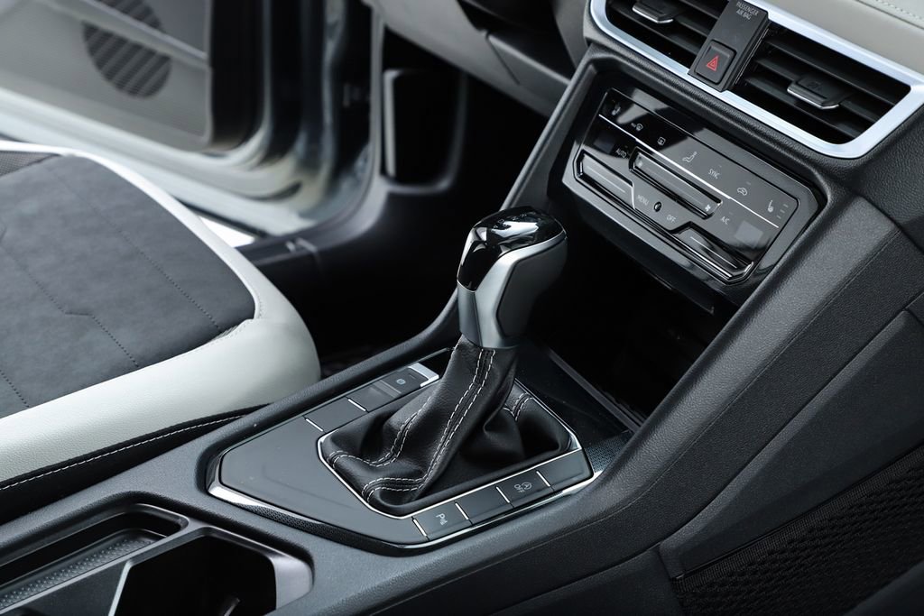 New 2026 Volkswagen Taos SE image 33