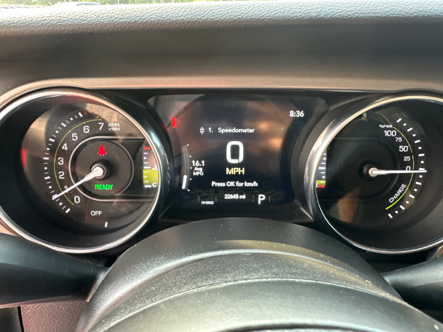 Used 2023 Jeep Wrangler Unlimited w/ Cold Weather Group AWD/4WD image 26