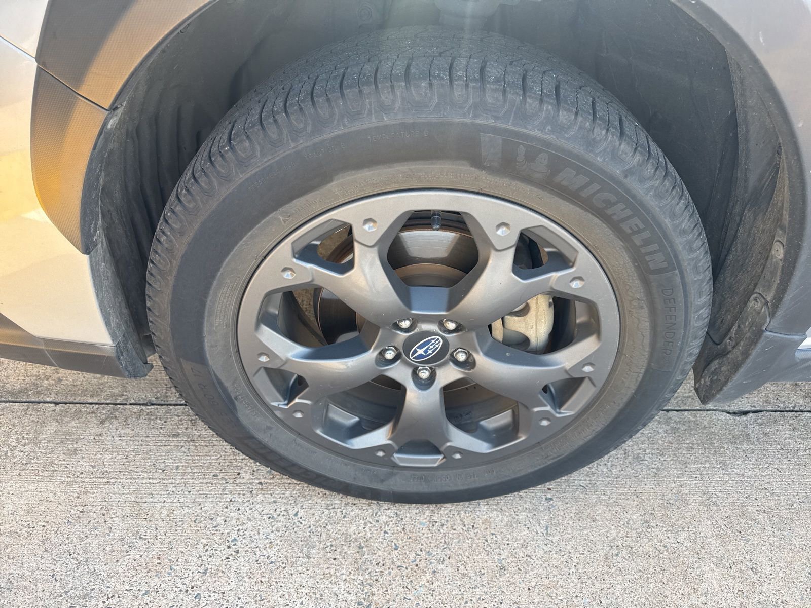 Used 2021 Subaru Crosstrek 2.5i Sport w/ Moonroof Package image 9