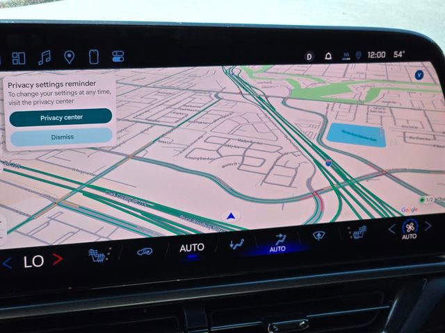 Used 2025 Chevrolet Equinox EV RS FWD image 28