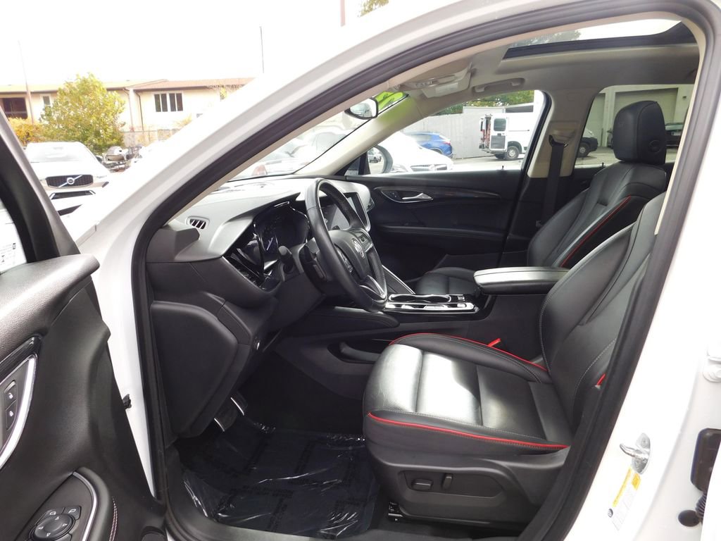 Used 2023 Buick Envision Essence w/ Sport Touring Package image 17
