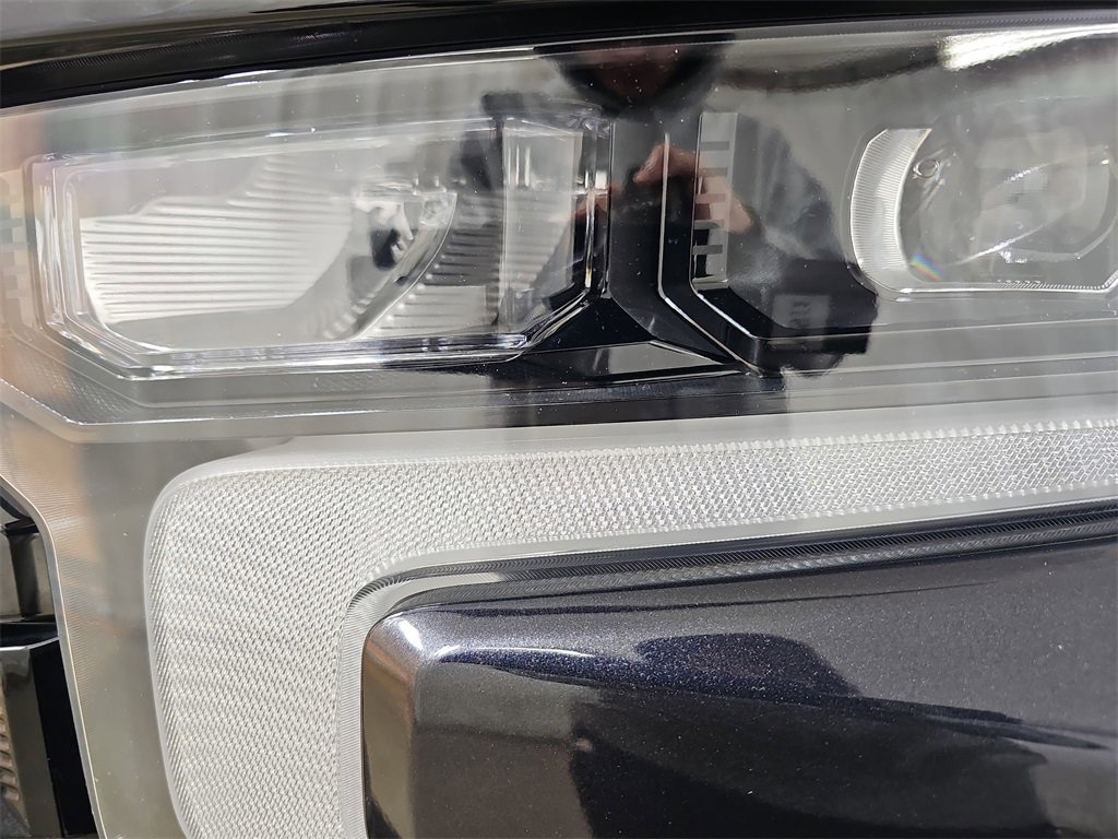 Certified 2023 Chevrolet Silverado 1500 ZR2 w/ Technology Package image 38