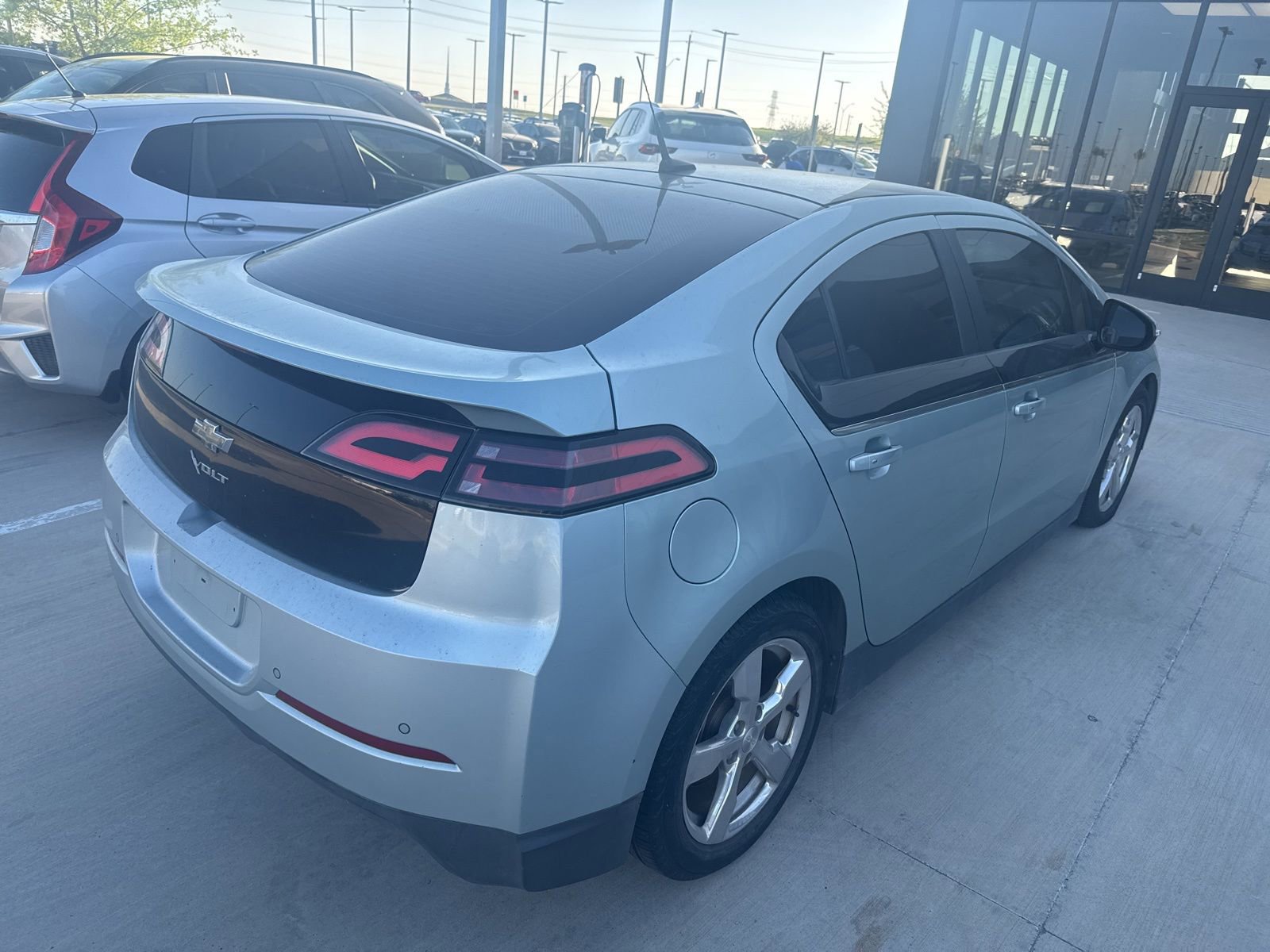 Used 2012 Chevrolet Volt Premium w/ Premium Trim Package image 5