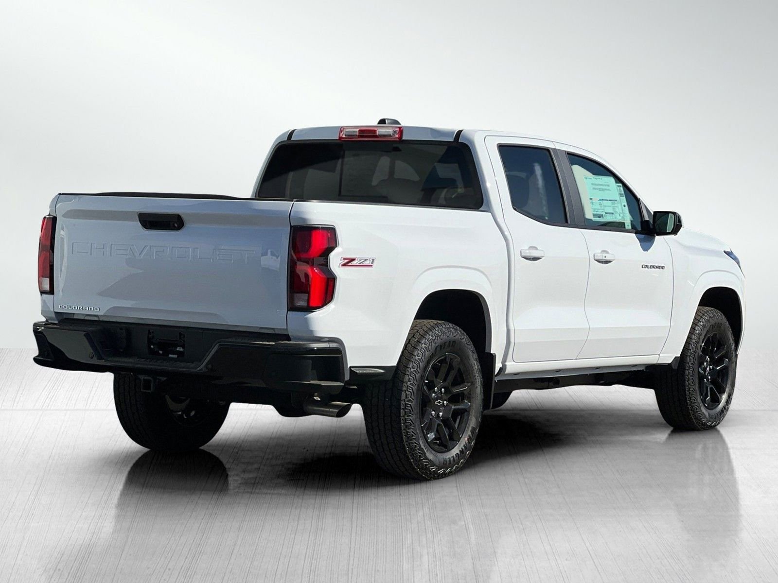 New 2025 Chevrolet Colorado Z71 w/ Midnight Edition image 4