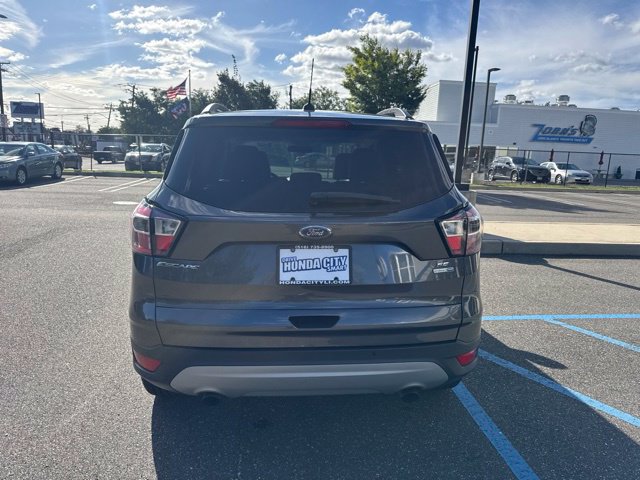 Used 2017 Ford Escape SE w/ SE Leather Comfort Package AWD/4WD image 7