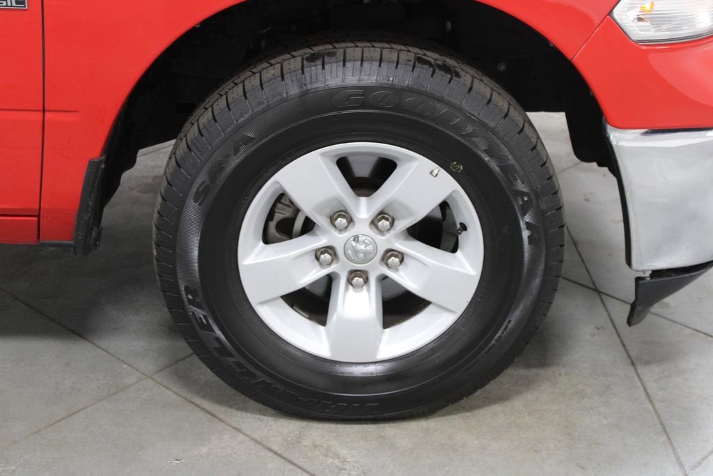 Used 2024 RAM 1500 Classic SLT image 13