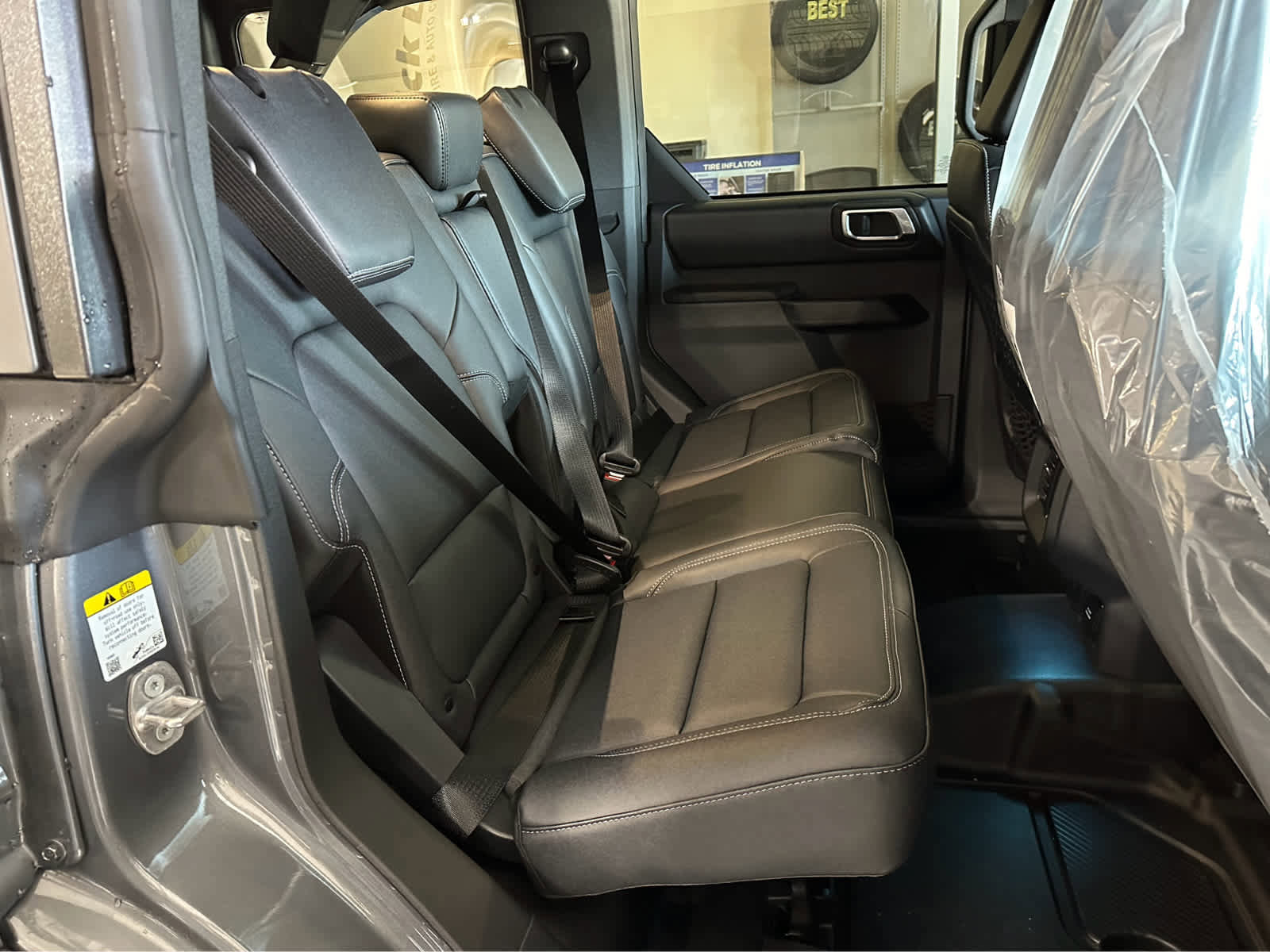 New 2025 Ford Bronco Badlands AWD/4WD image 28