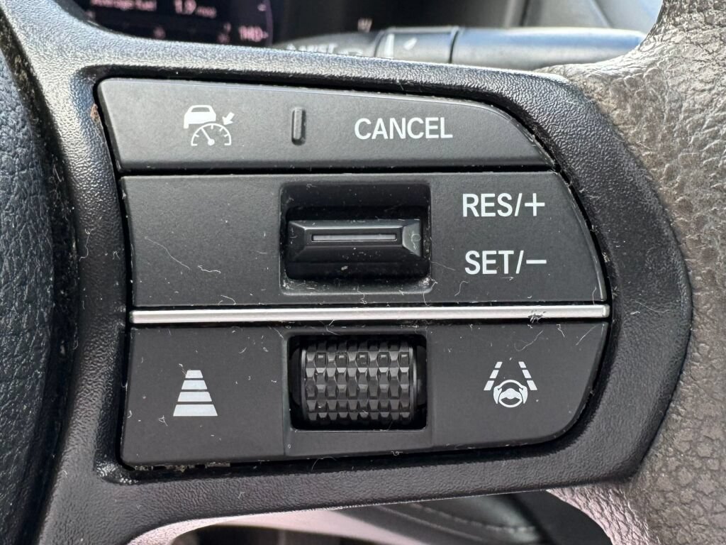 Used 2023 Honda Accord EX image 26