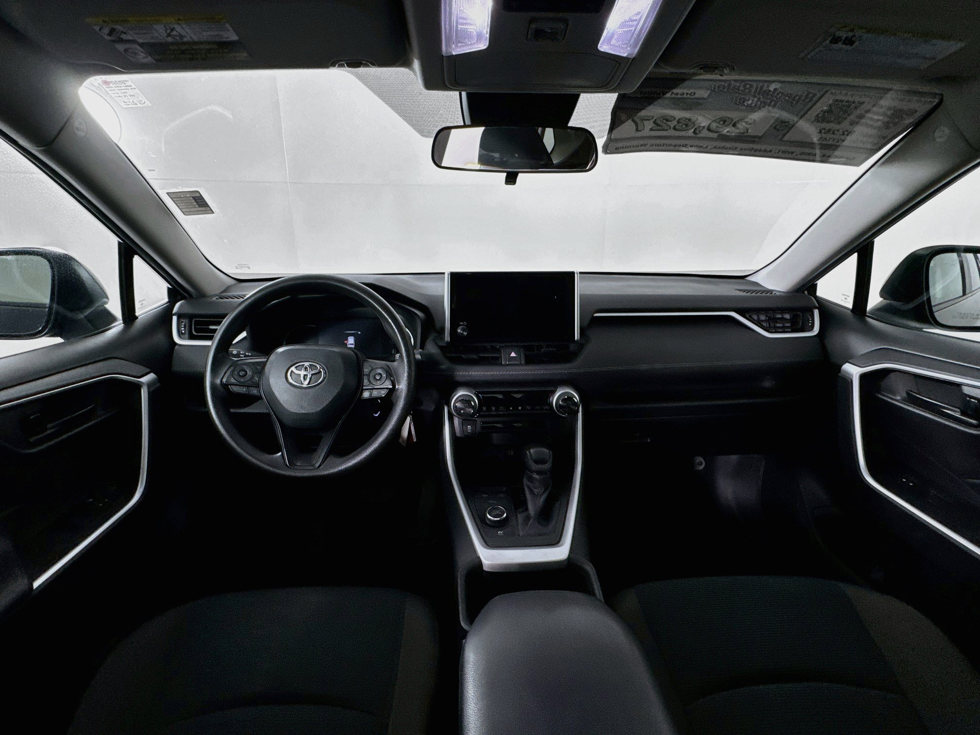 Certified 2023 Toyota RAV4 LE AWD/4WD image 23