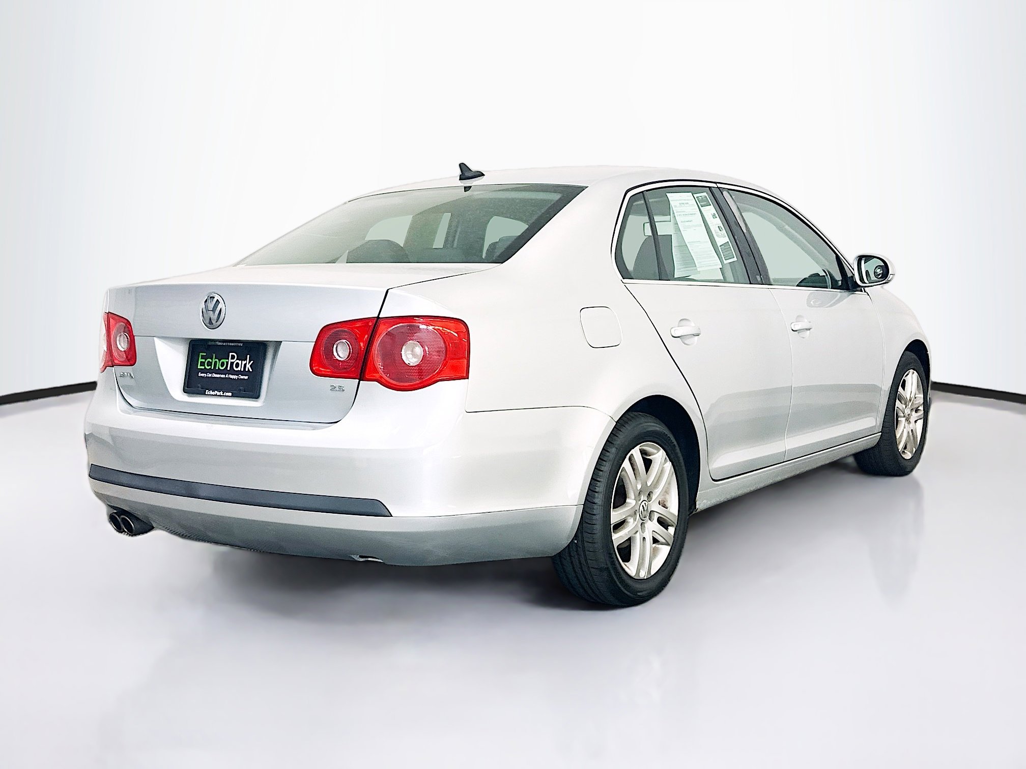 Used 2007 Volkswagen Jetta 2.5 FWD image 9