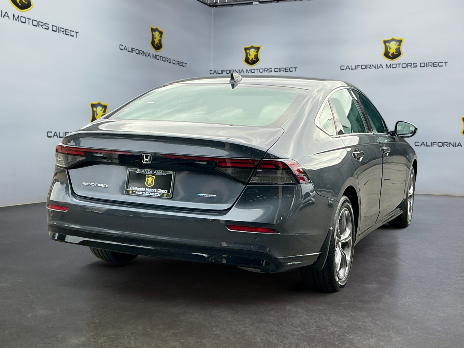 Used 2023 Honda Accord EX-L image 5