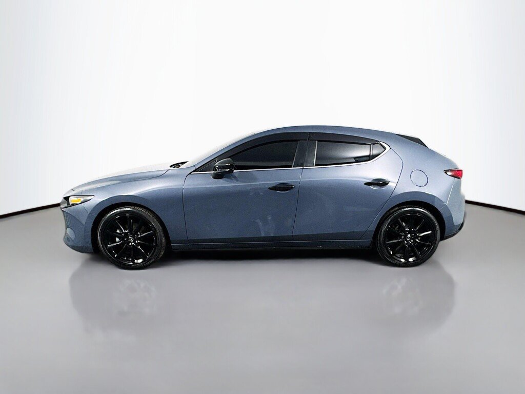 Used 2024 MAZDA MAZDA3 s AWD/4WD image 2