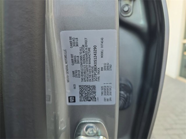 New 2025 GMC Canyon Elevation w/ Convenience Package image 30