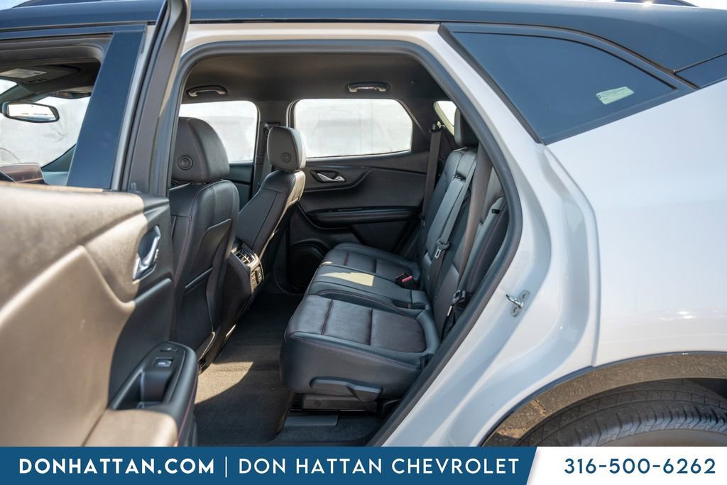 Used 2024 Chevrolet Blazer RS w/ Enhanced Convenience Package image 21