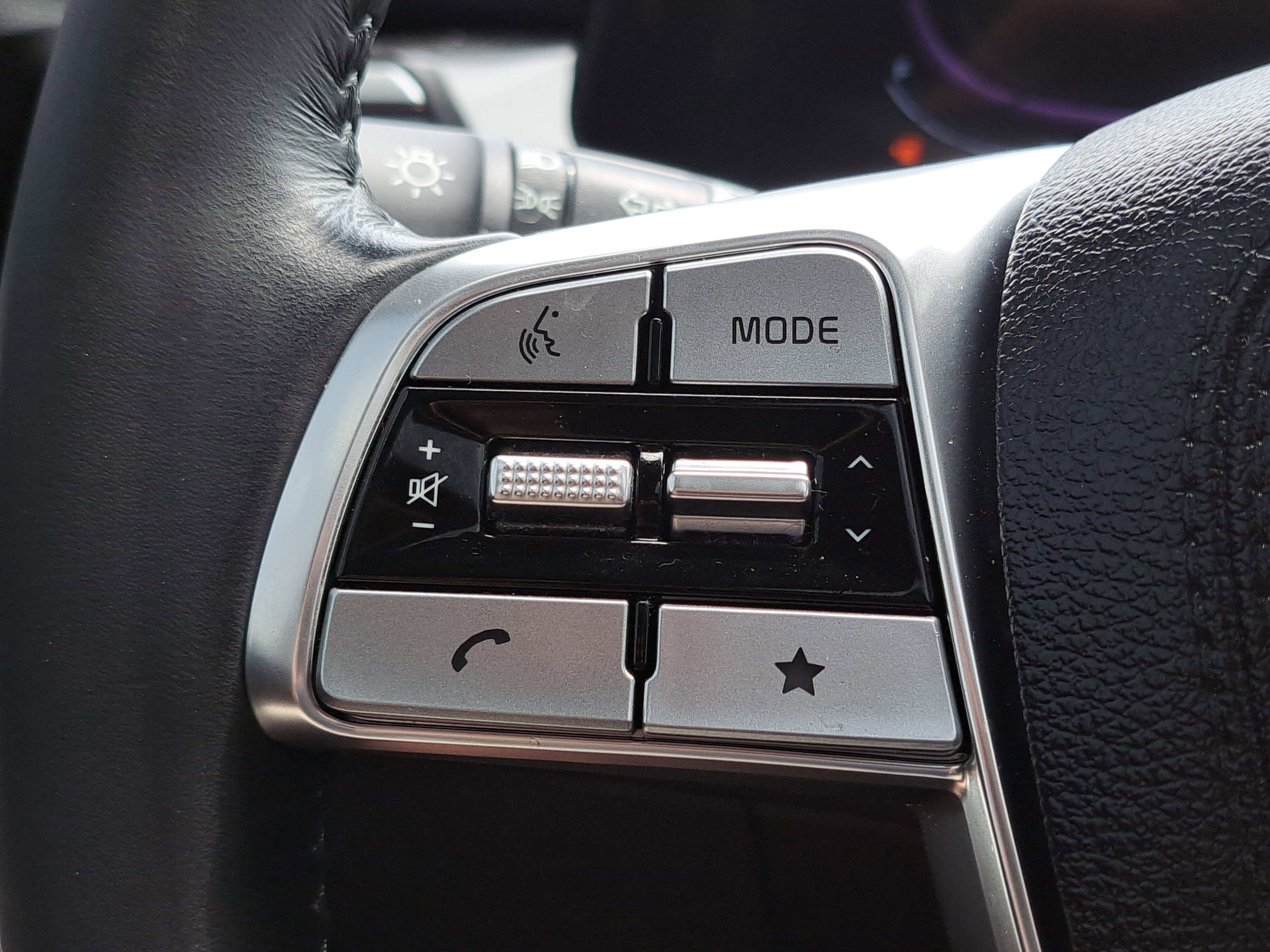 Used 2023 Kia Telluride S w/ S Sunroof Package image 18