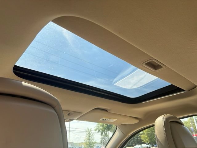 Used 2014 Chrysler 200 Limited w/ Sun/Sound Group FWD image 11