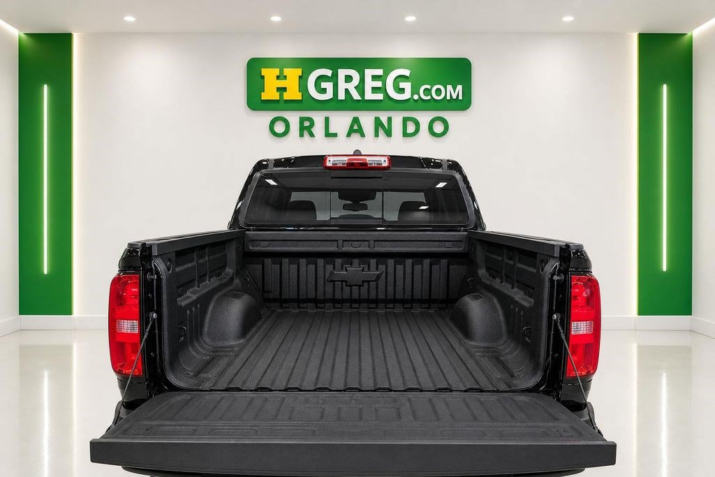 Used 2021 Chevrolet Colorado Z71 w/ Safety Package AWD/4WD image 10