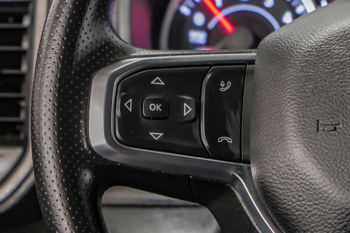 Used 2026 RAM 2500 Tradesman AWD/4WD image 17