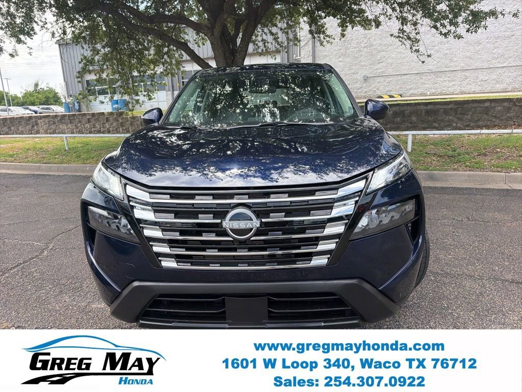 Used 2026 Nissan Rogue SV AWD/4WD image 8