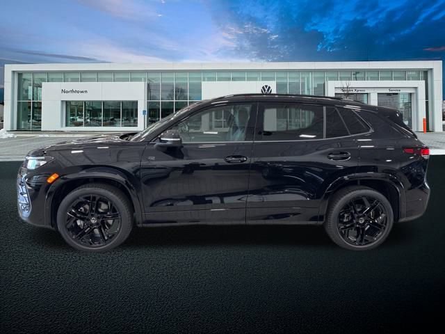 New 2026 Volkswagen Tiguan SE R-Line image 3