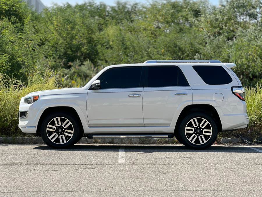 Used 2020 Toyota 4Runner Limited image 6
