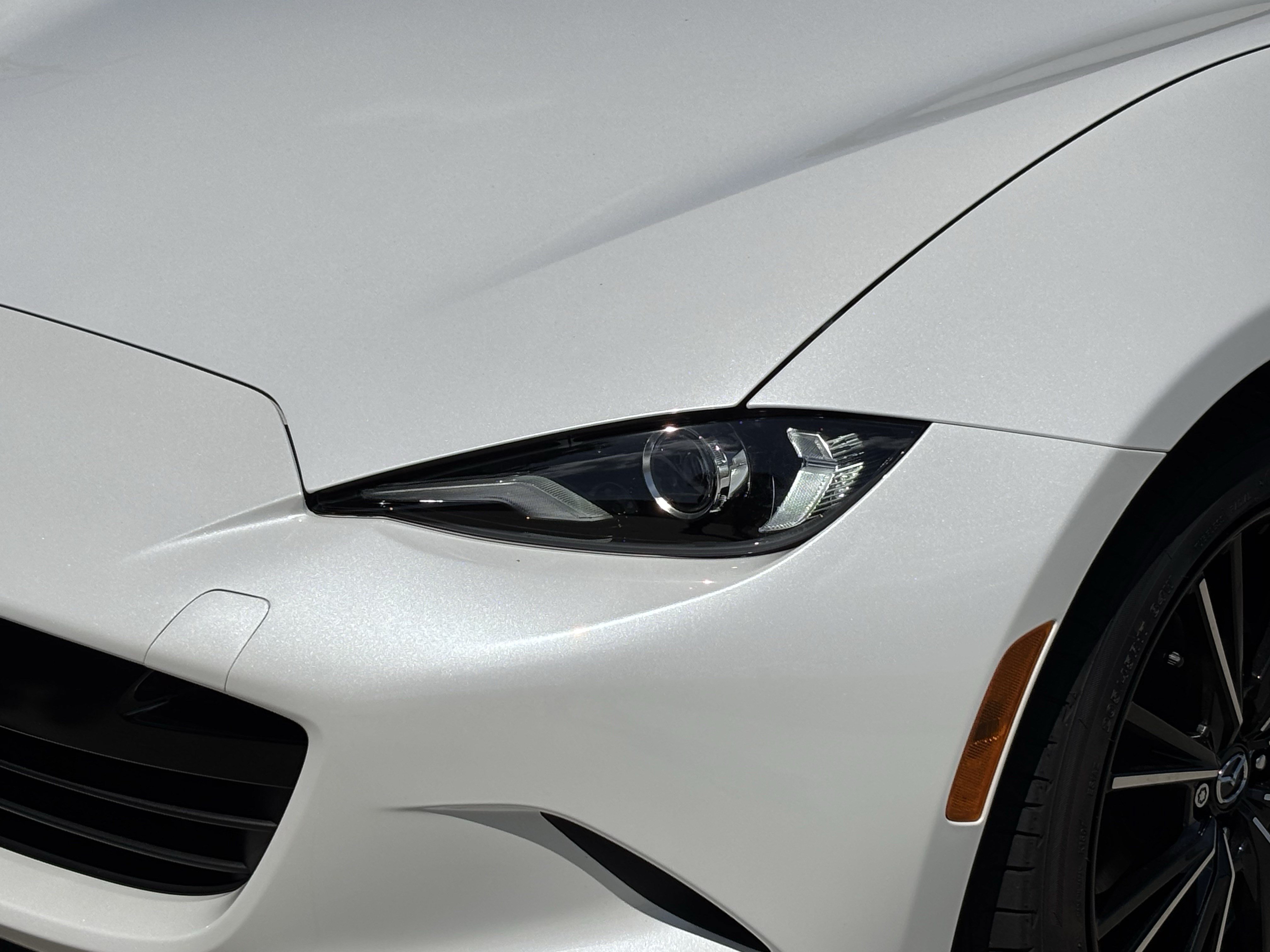 Used 2025 MAZDA MX-5 Miata Grand Touring RWD image 6