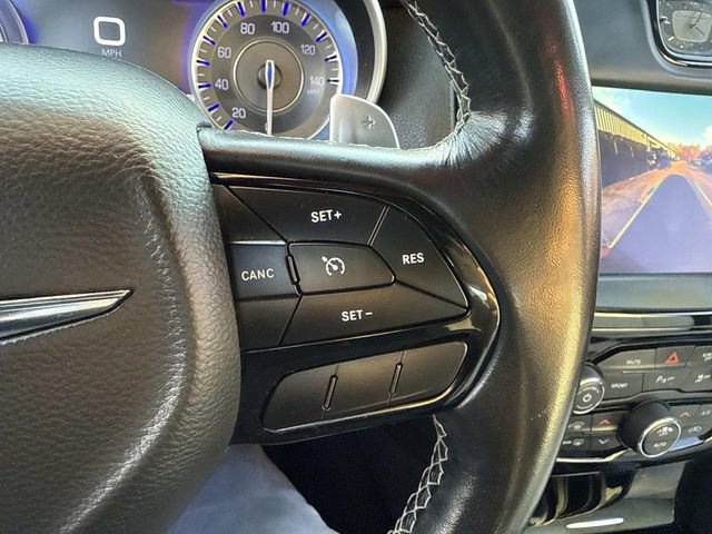 Used 2021 Chrysler 300 S image 27