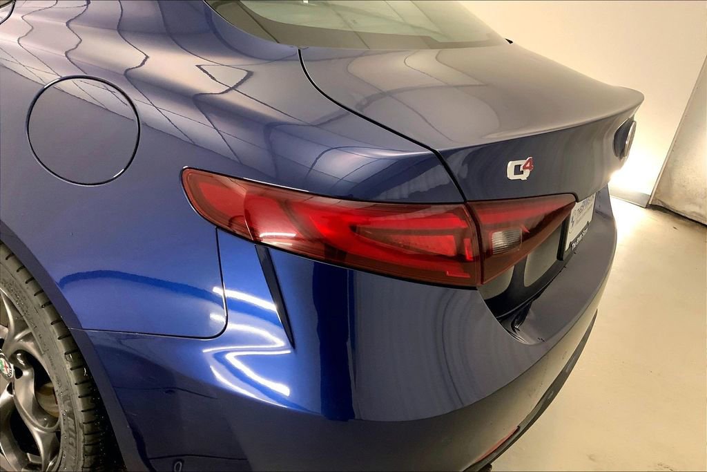 Used 2017 Alfa Romeo Giulia Ti w/ TI 19" Sport Package image 26