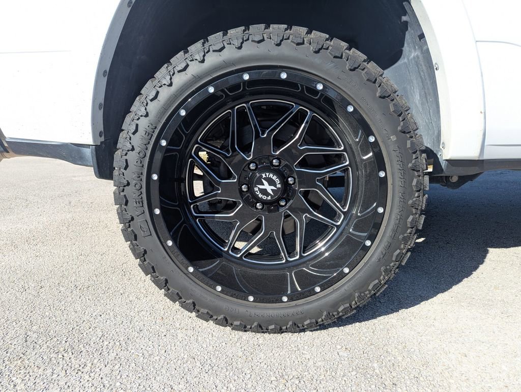 Used 2022 RAM 1500 Limited w/ Body Color Bumper Group image 15