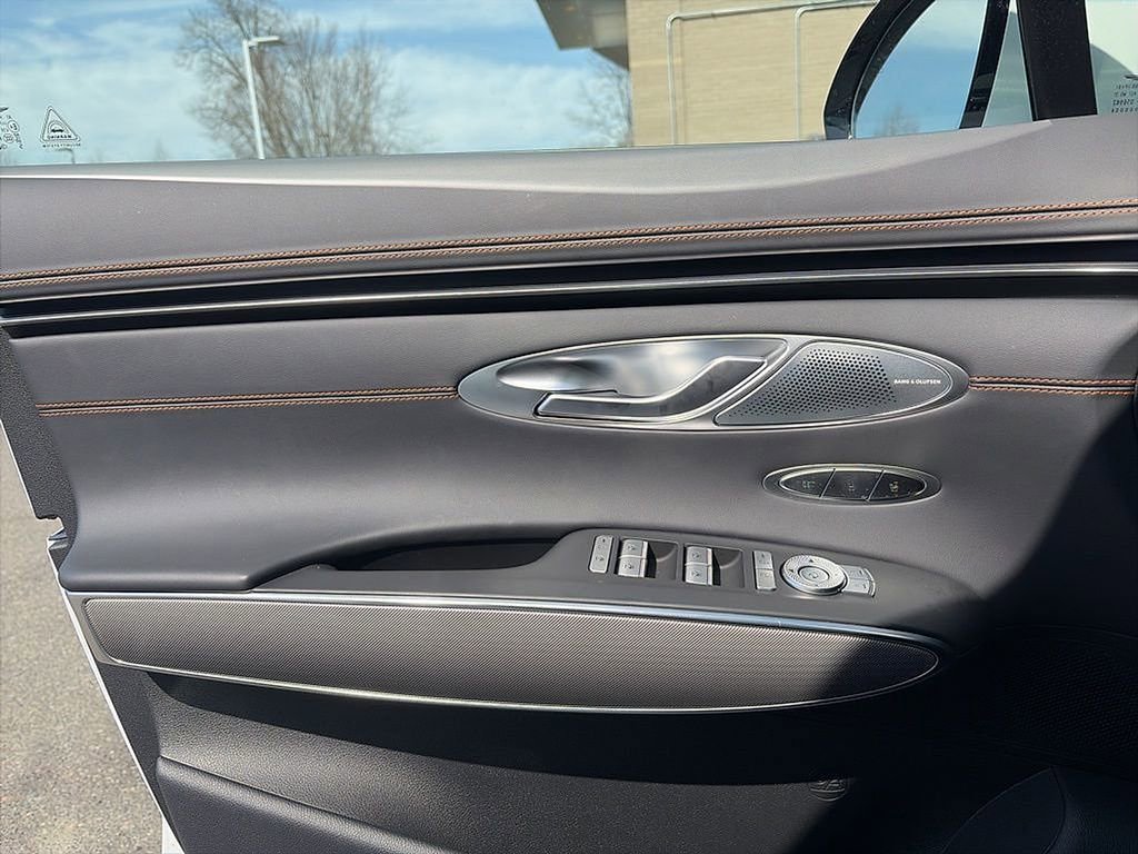 Used 2026 Genesis GV70 3.5T Sport Advanced image 13