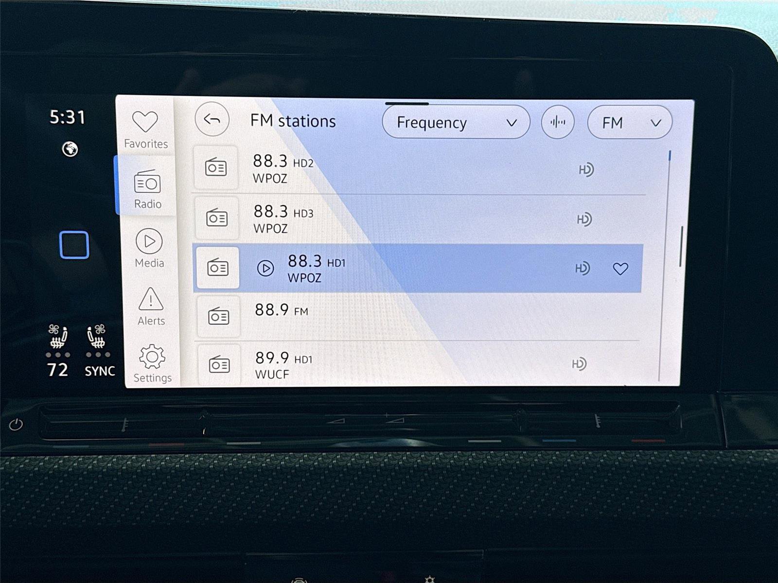 Used 2024 Volkswagen Golf R w/ MDO Package AWD/4WD image 15